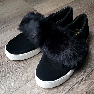 Michael Kors slip on velcro loafers